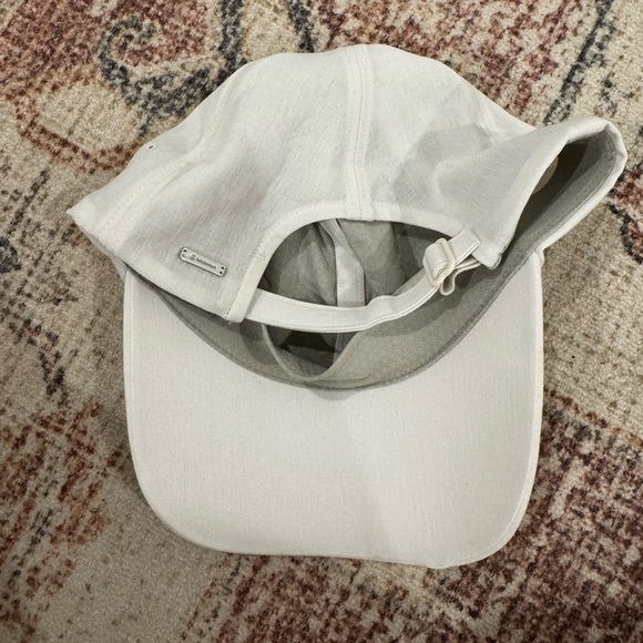 Lululemon Women’s Baller Hat Soft Embroidered, Bone / Raw Linen - Picture 5 of 9